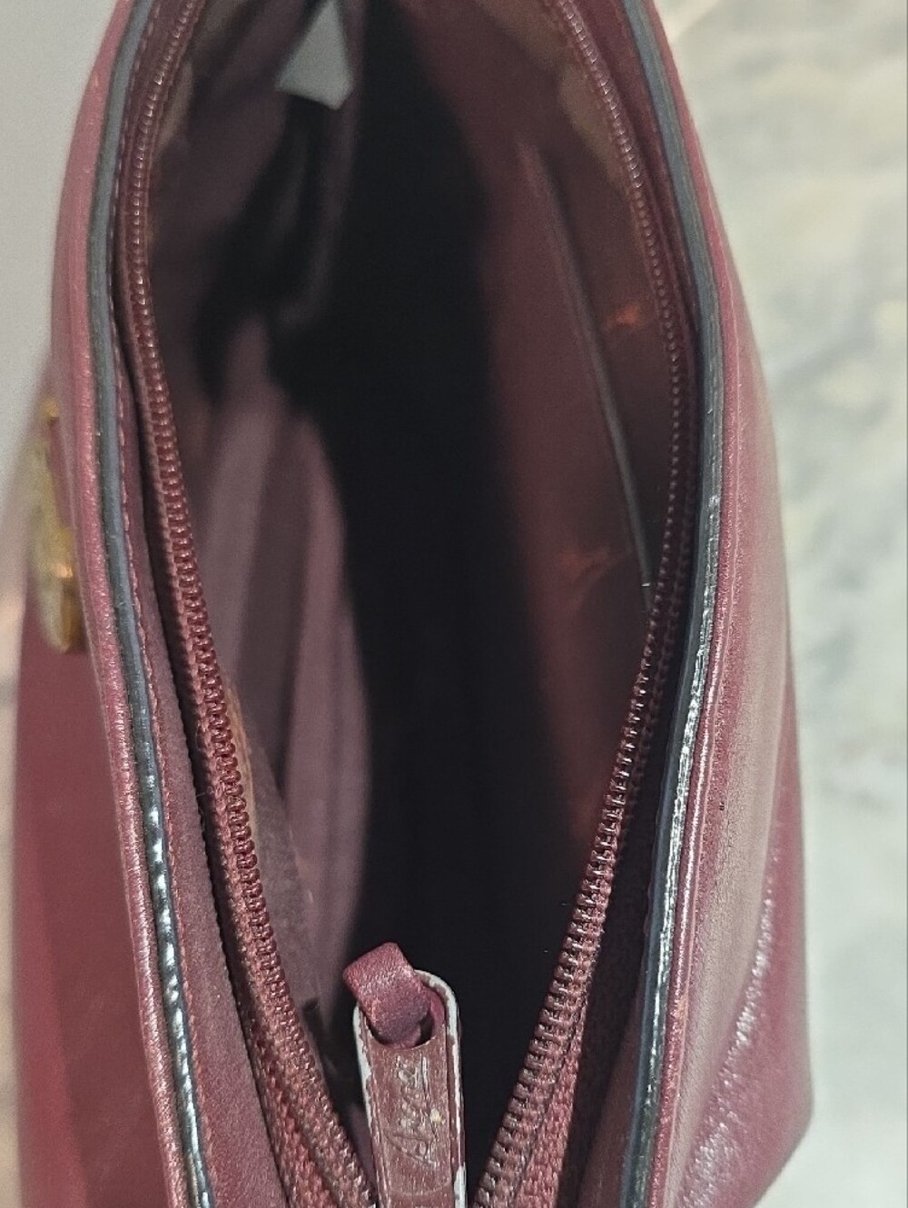 Vintage Etienne Aigner Plum Leather Bag - Picture 11 of 15